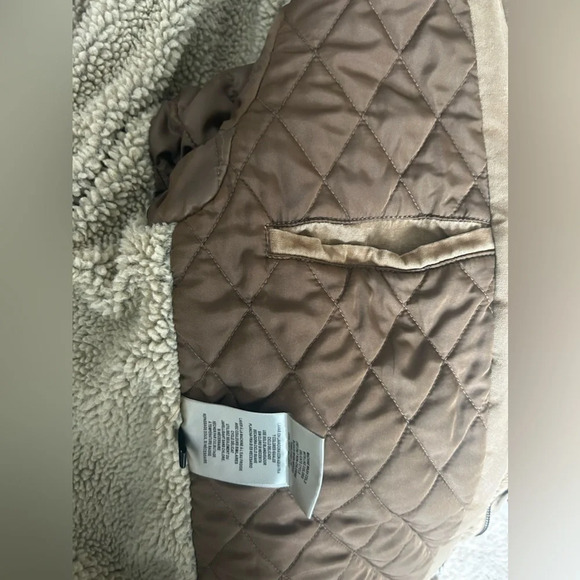 Levi’s Strauss Sherpa Lined Tan Jacket - Picture 8 of 13